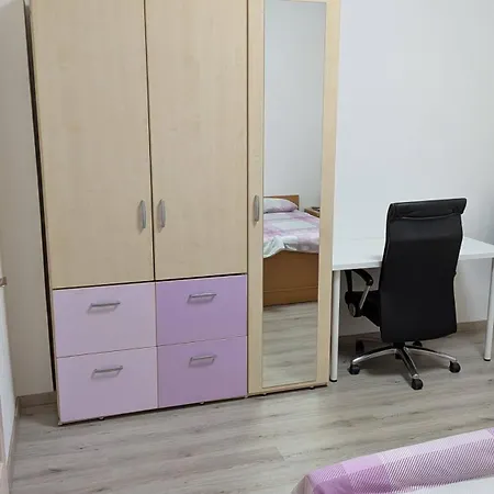 Moderne Altbauwohnung 80qm *