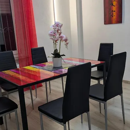 Moderne Altbauwohnung 80qm