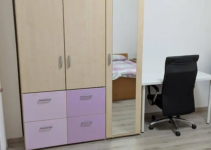 Moderne Altbauwohnung 80qm *